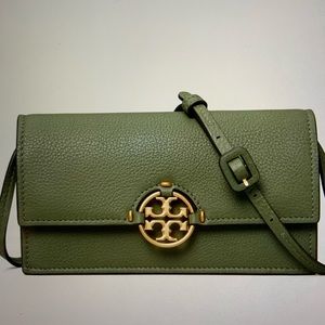 NWT Tory Burch Miller Wallet Crossbody